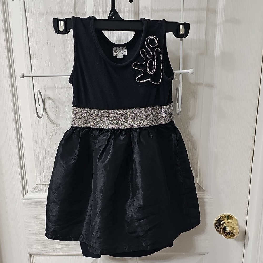 Disney D Signed Girl's Black Dress with Glittering Silver Band Size Small